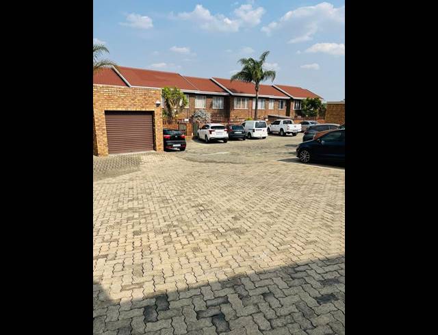 2 BEDROOM PROPERTY TO RENT IN BIRCHLEIGH